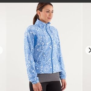 Lululemon Run: Travel to Track Jacket